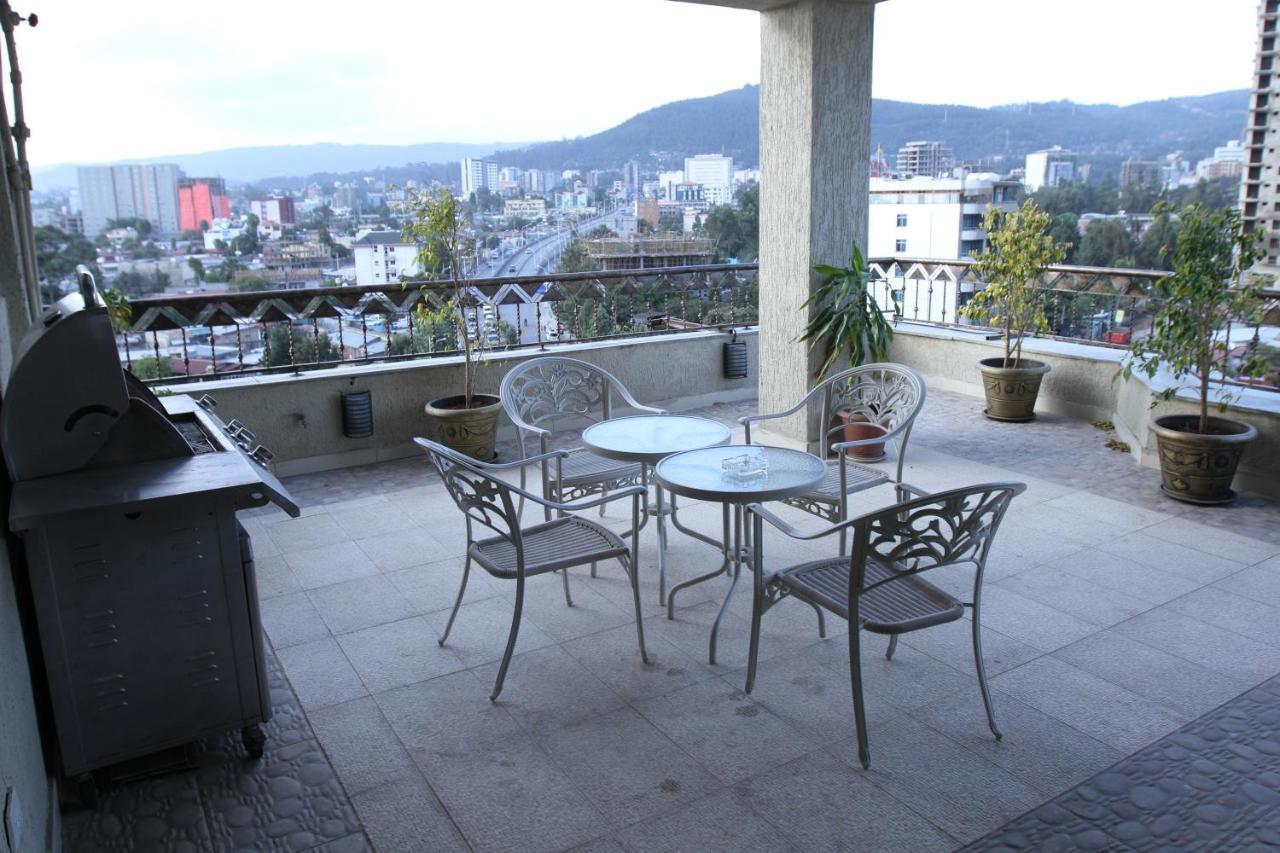 Geza Apartment Hotel Addis Ababa Exterior foto